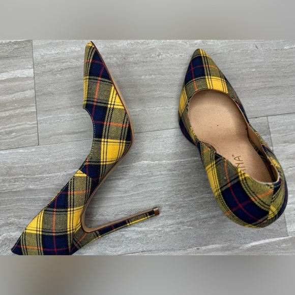 Lilania Lulus Plaid Spike Pump Point Toe Heels Womens Size 7.5 - Picture 9 of 12